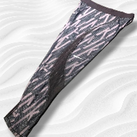 Nike Pro Hypercool Leggings - Picture 5 of 8